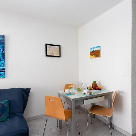 Pyramide By Interhome Daire